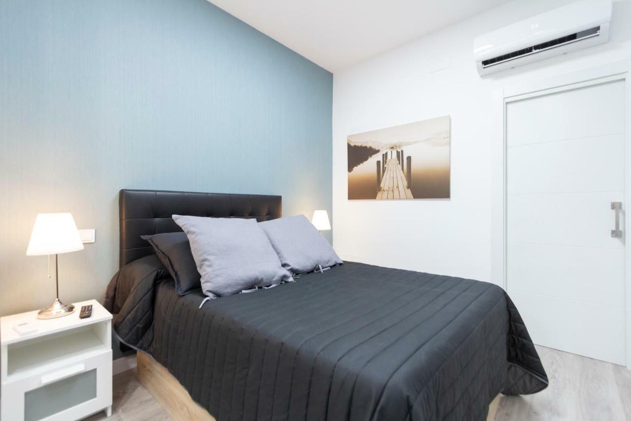 Plaza Mayor Apartment Madrid Exterior photo