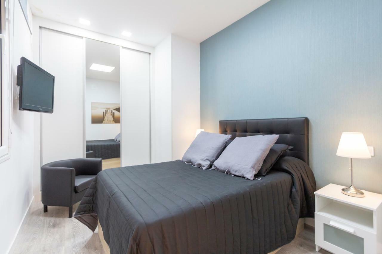 Plaza Mayor Apartment Madrid Exterior photo