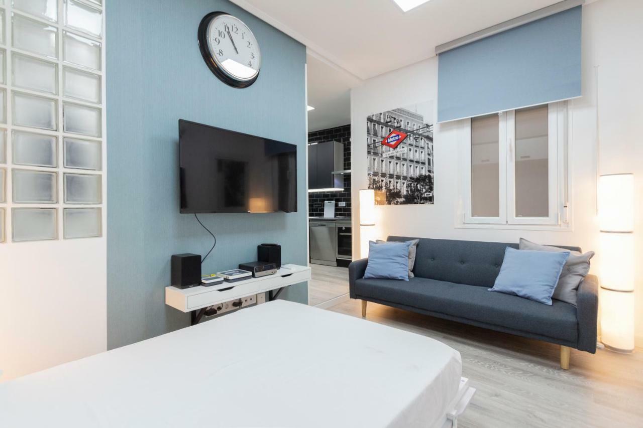 Plaza Mayor Apartment Madrid Exterior photo